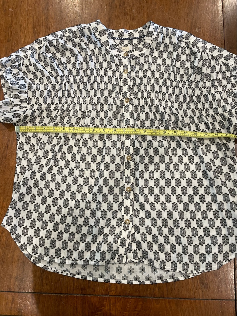 Pilcro Black & White Smocked Button-Front Blouse - Picture 4 of 6